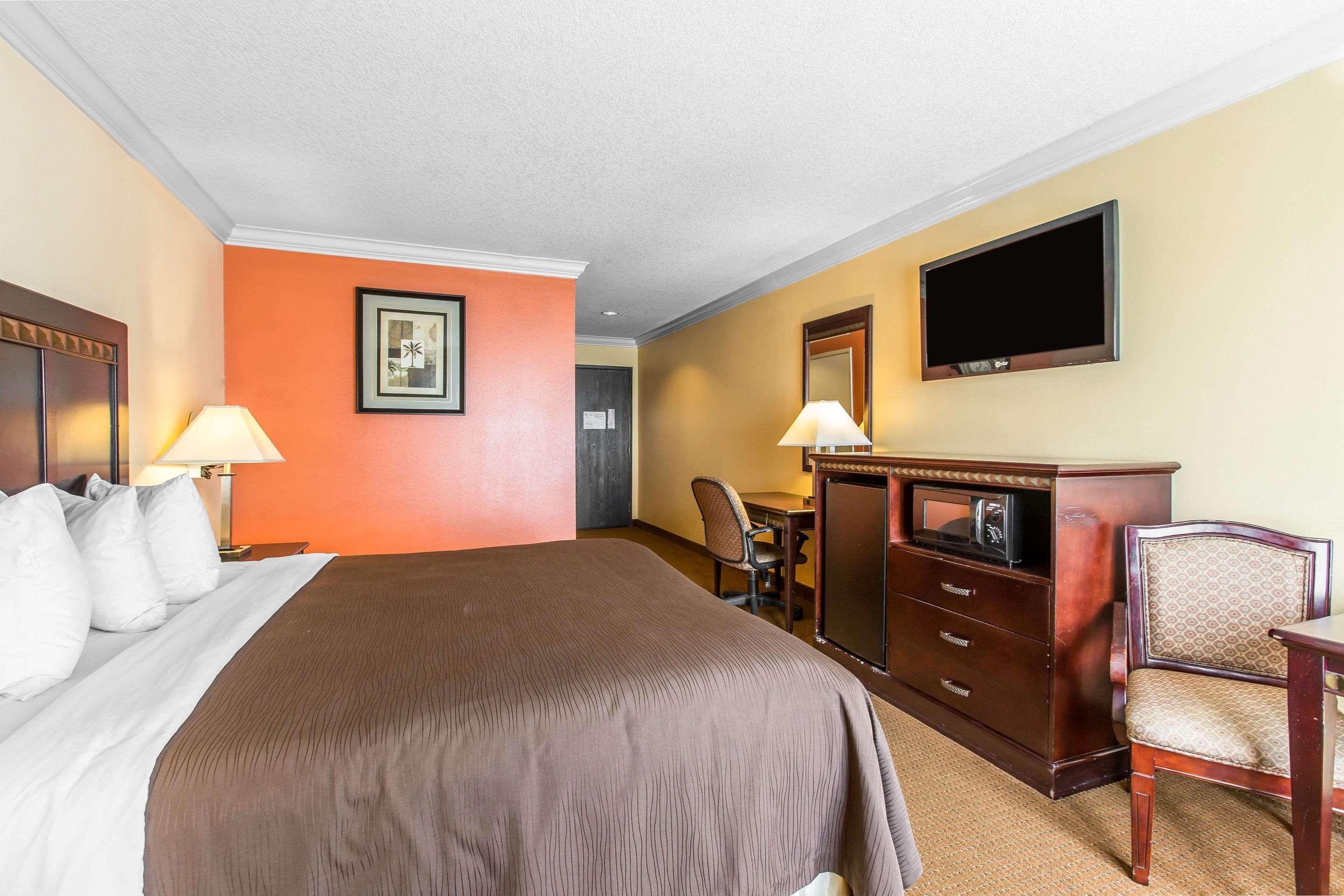 Quality Inn&Suites Bell Gardens-Los Angeles Extérieur photo