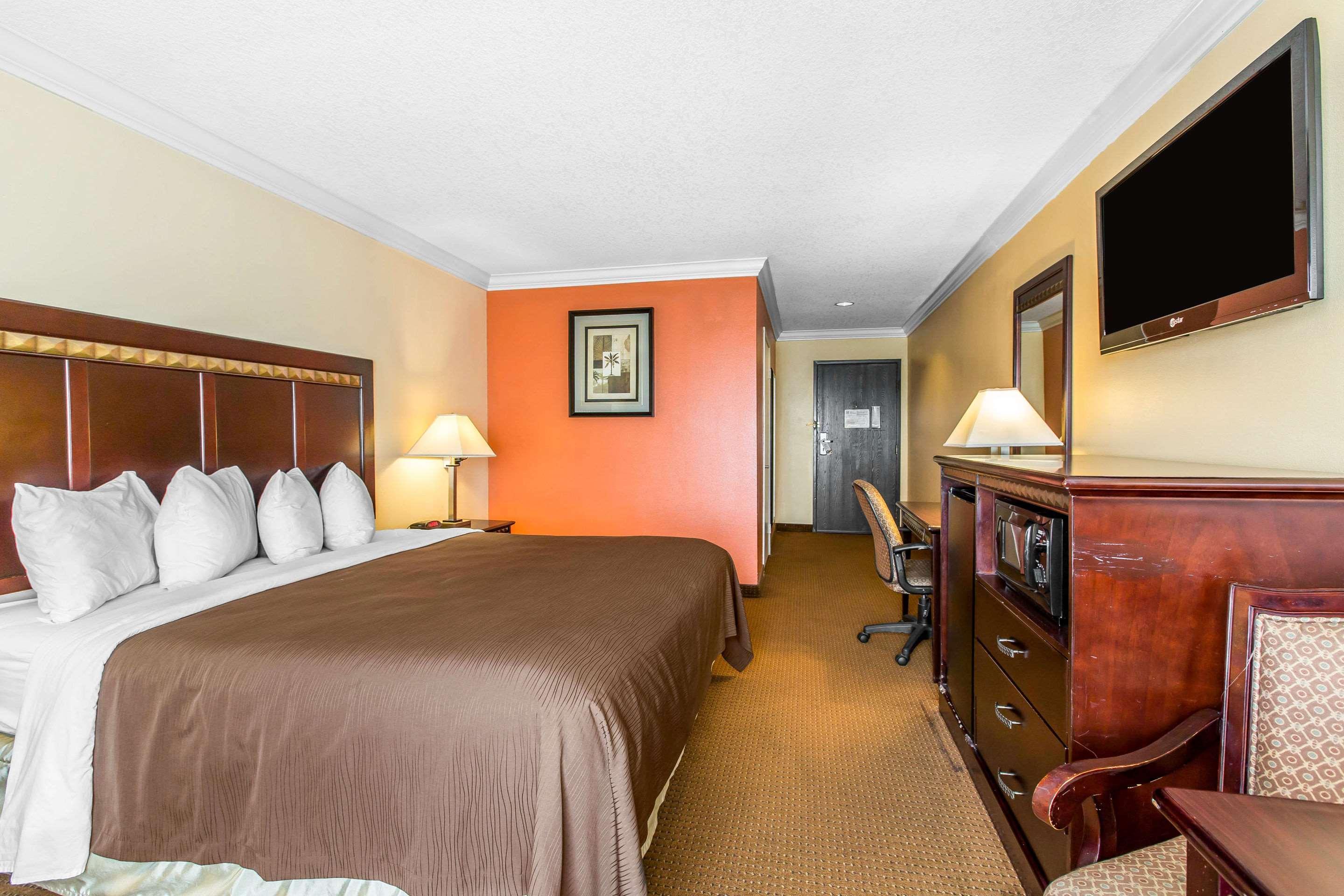 Quality Inn&Suites Bell Gardens-Los Angeles Extérieur photo